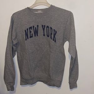 Brandy Melville Gray New York Sweater